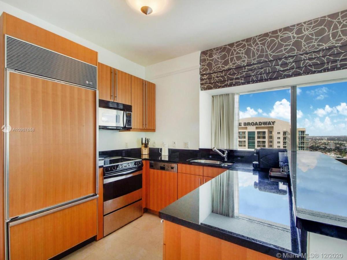 Four Seasons Hotel Miami - Luxury Private Residences المظهر الخارجي الصورة