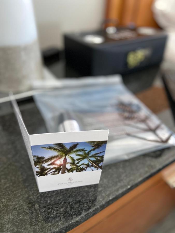Four Seasons Hotel Miami - Luxury Private Residences المظهر الخارجي الصورة