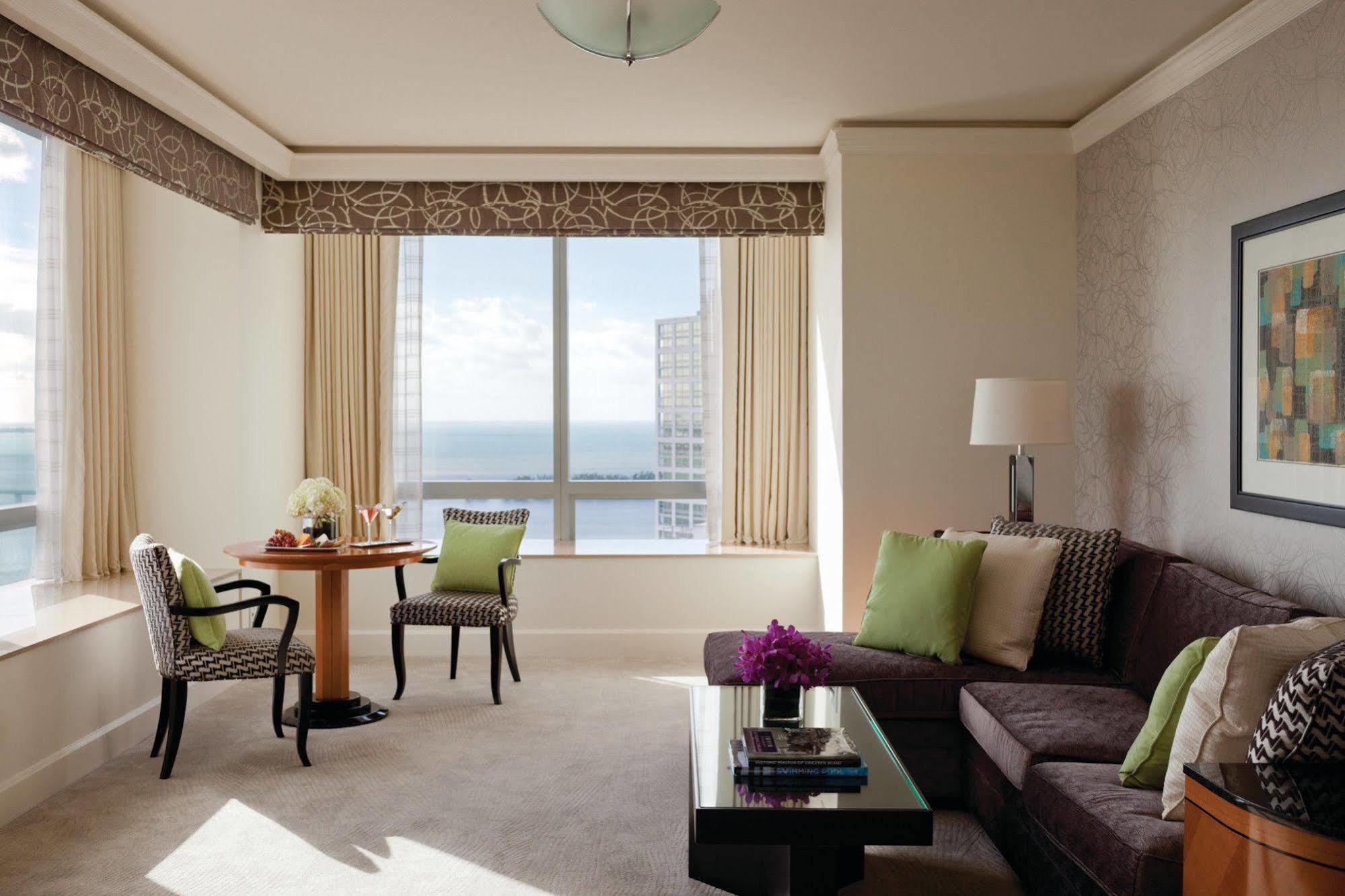 Four Seasons Hotel Miami - Luxury Private Residences المظهر الخارجي الصورة